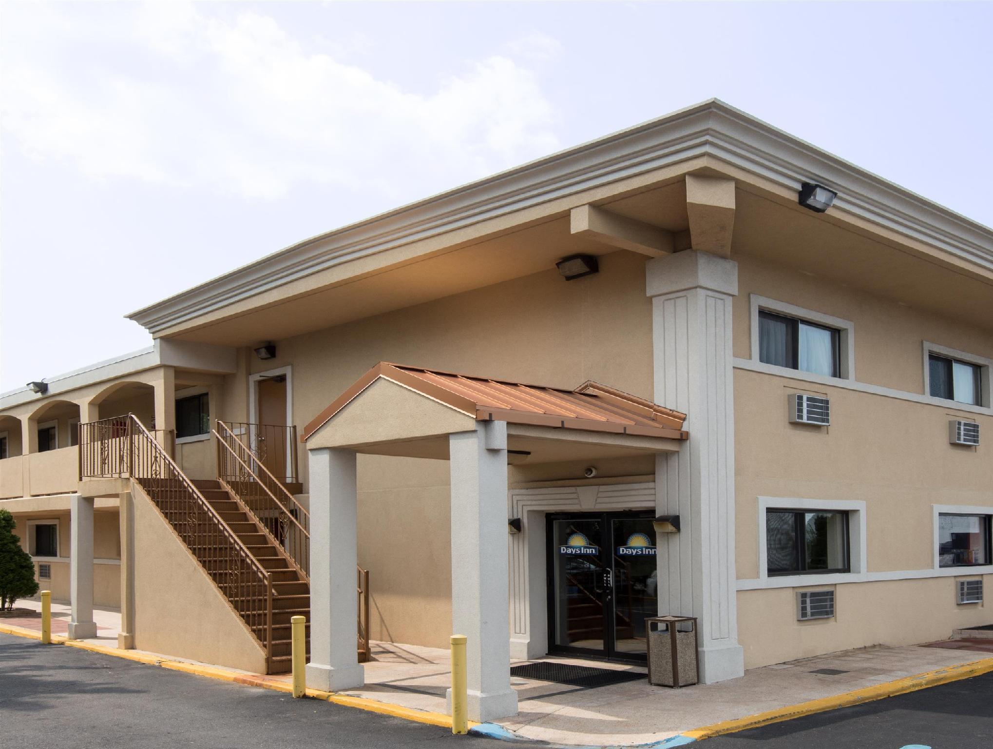 Red Roof Inn Copiague Exterior foto